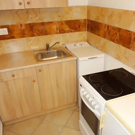 Lorabel Apartmanhaz Apartment