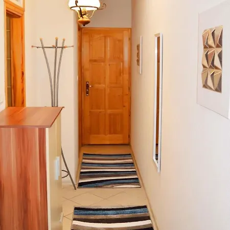 Lorabel Apartmanhaz Apartment *
