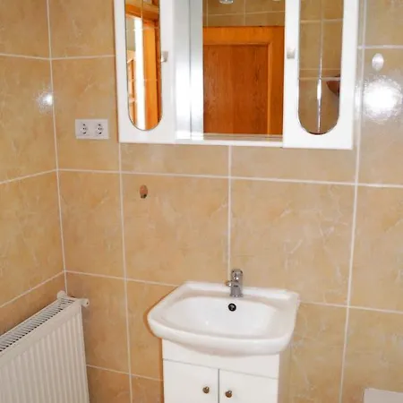 Lorabel Apartmanhaz Apartment