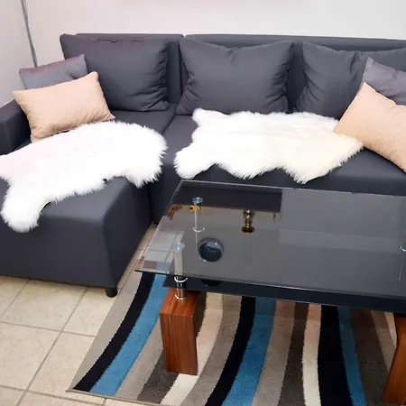 Lorabel Apartmanhaz Apartment Heviz