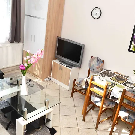 Apartamento Lorabel Hévíz