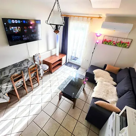 Lorabel Apartmanhaz * Хевиз