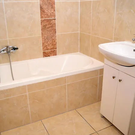 Lejlighed Lorabel Apartmanhaz