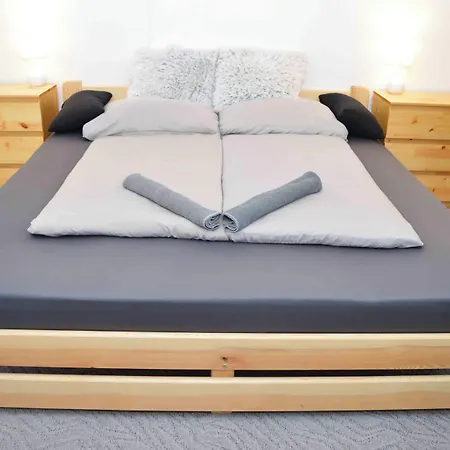 Lorabel Appartement *