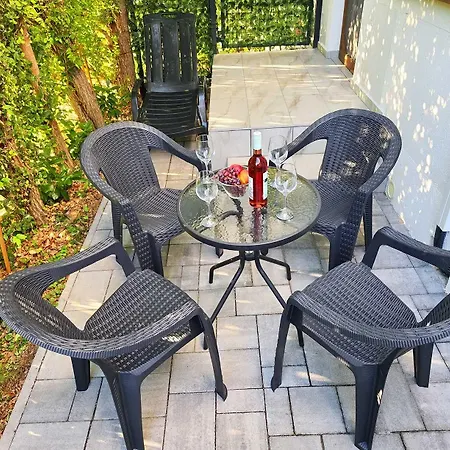 Lorabel Apartmanhaz * Хевиз