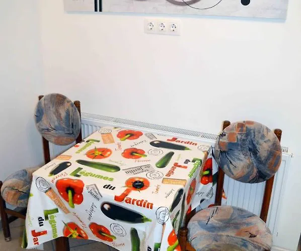 Lorabel Apartmanhaz * Хевиз