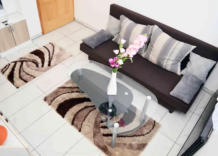 Lorabel Apartmanhaz * Хевиз